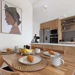 Casa Machado Luxury 2 Bed Apt With Air Con *